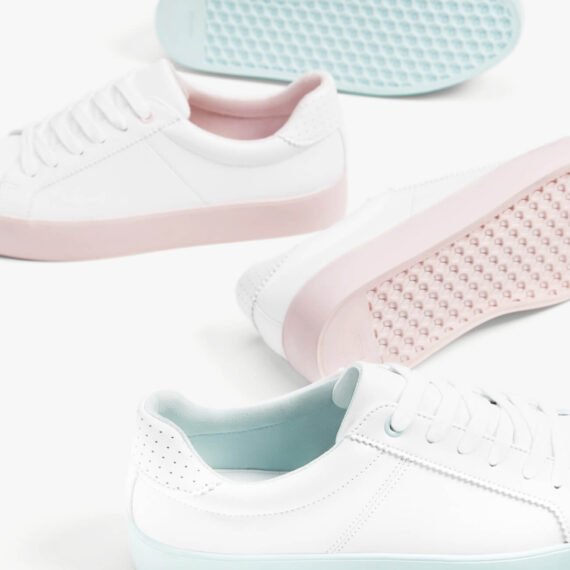 Trainers with heel detail